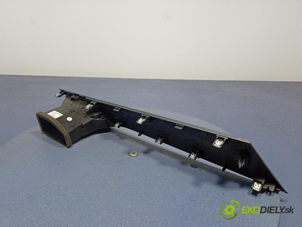 Opel Astra 2018 lišta Dekoratívní: Uvnitř 39129554