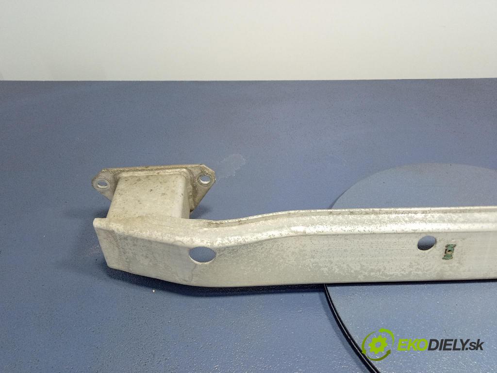 Opel Astra 2018 výztuha narazník Zad: 01