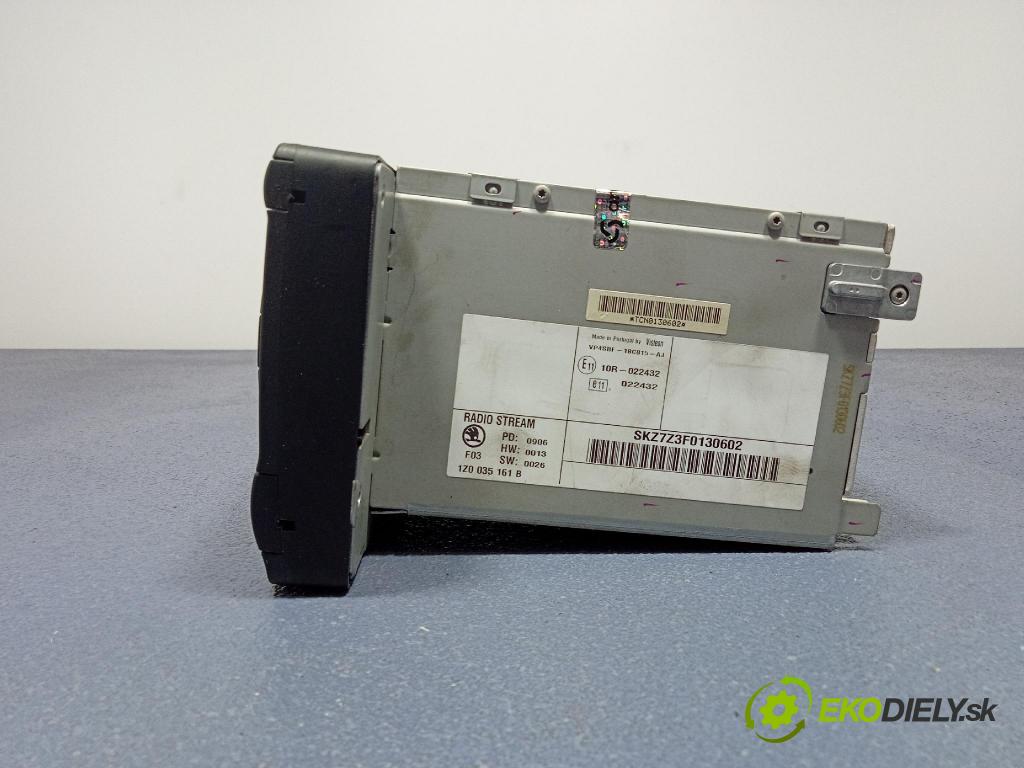 Skoda Octavia 2006 Radio I Navigace: 1Z0035161B