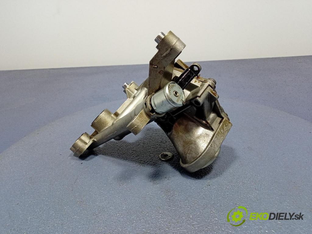 Opel Astra 2018 čerpadlo Olej 55494790