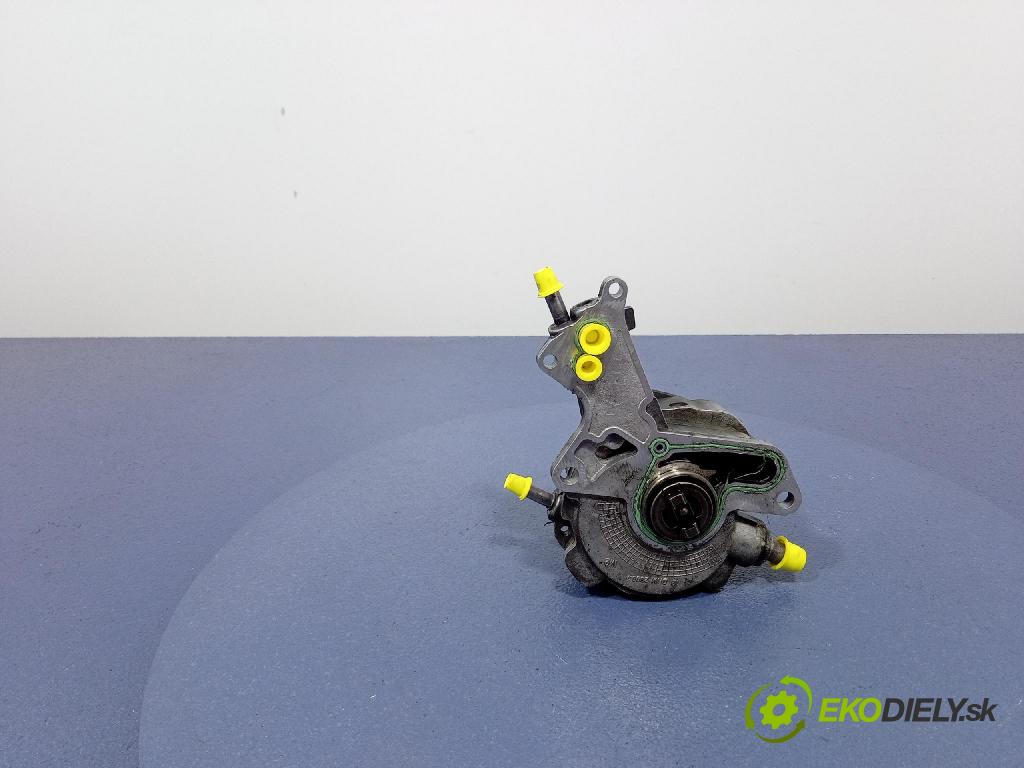 Audi A4 2003 čerpadlo vakuová DRM20004