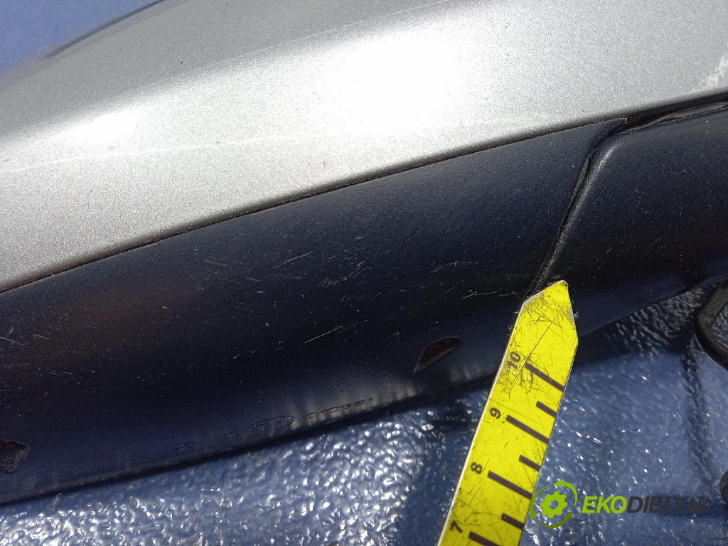 Audi A4 2003 zpětné zrcátko prave