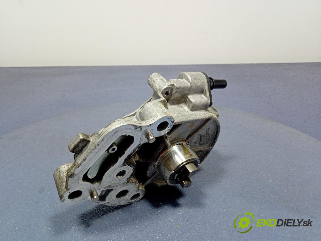 Opel Astra 2018 čerpadlo vakuová 12678247