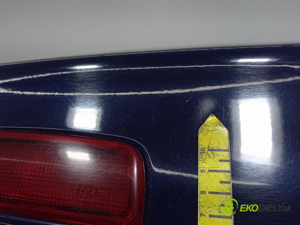Dacia Logan 2010 dveře Zad: Vlevo, odjet: 