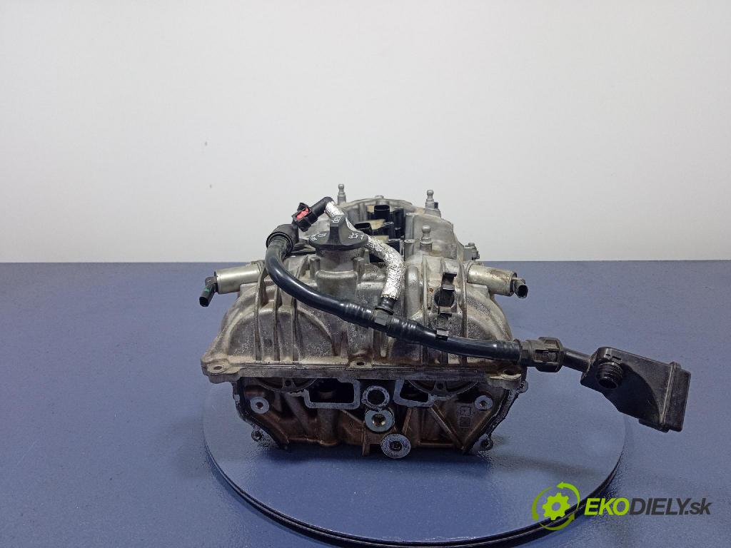 Opel Astra 2018 hlava Motor: 55490154