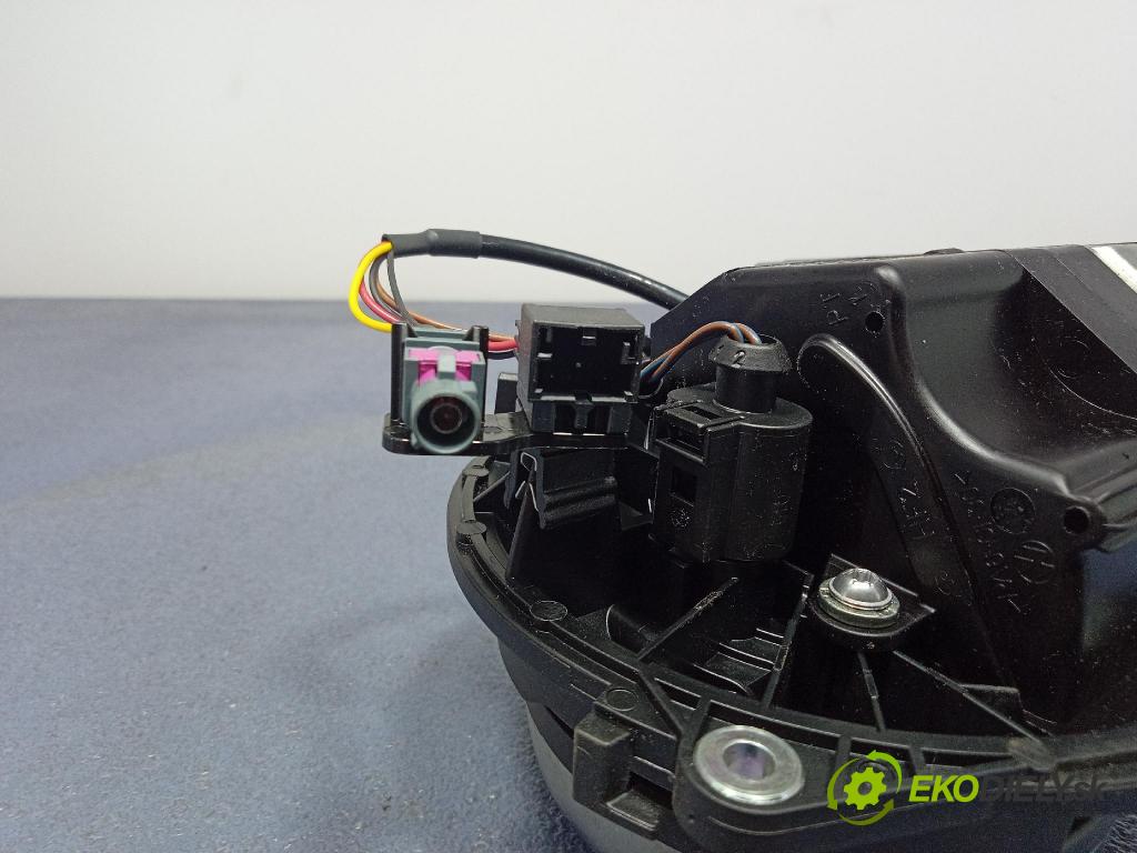 Vw Golf 0 klika Klapky: Zadní: 5G9827469F