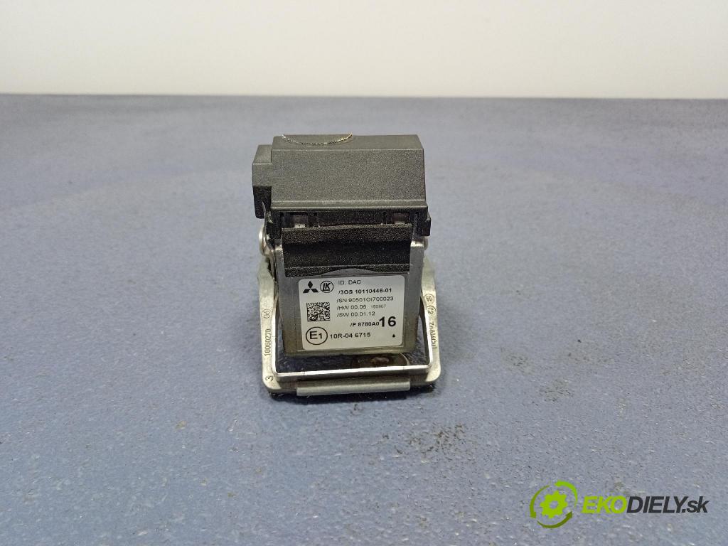 Mitsubishi Outlander 2018 Kamera 10110446-01