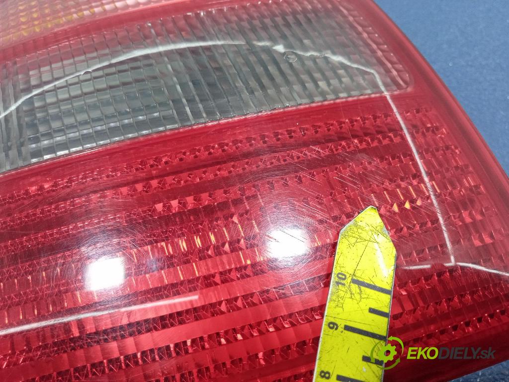 Audi A6 2000 světlo Zad: levá Mimo: 4B5945095
