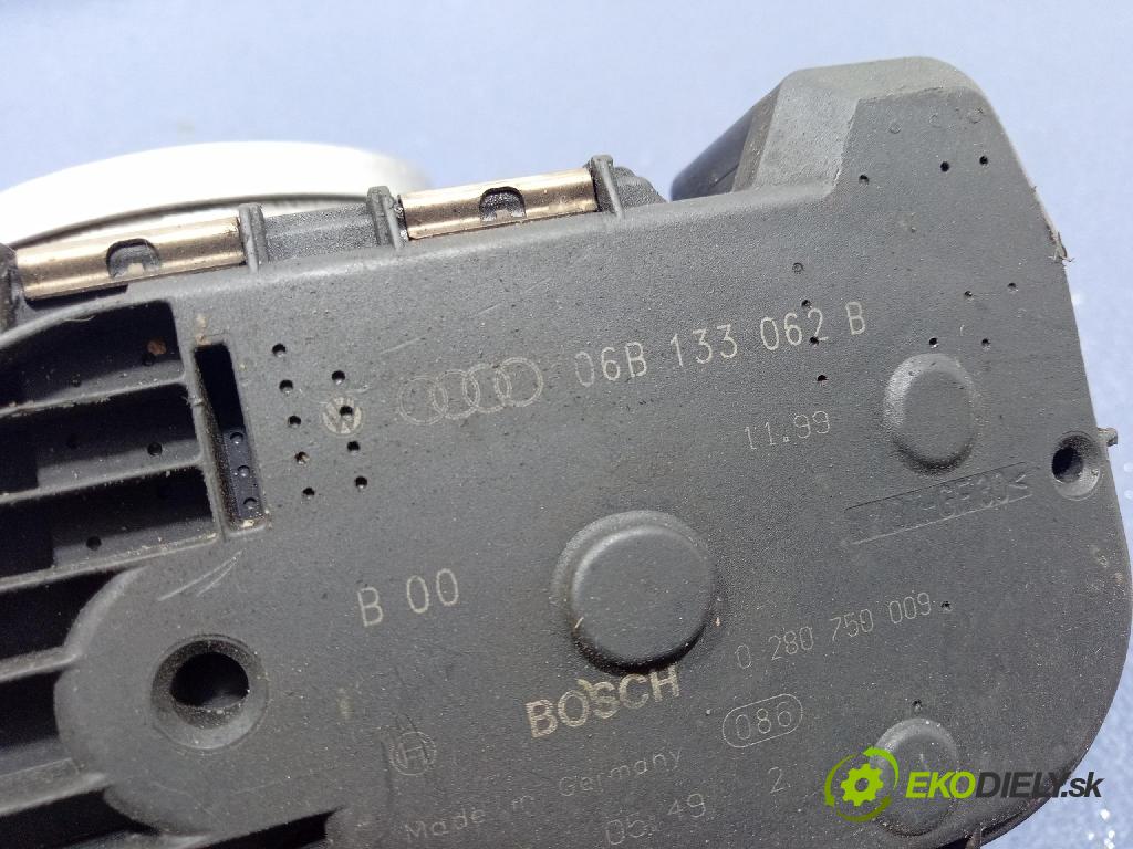 Audi A6 2000 škrticí klapka 06B133062B