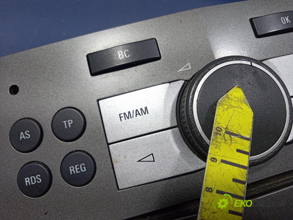 Opel Astra 1.9 cdti 2006 Radio I Navigácia: 13204082