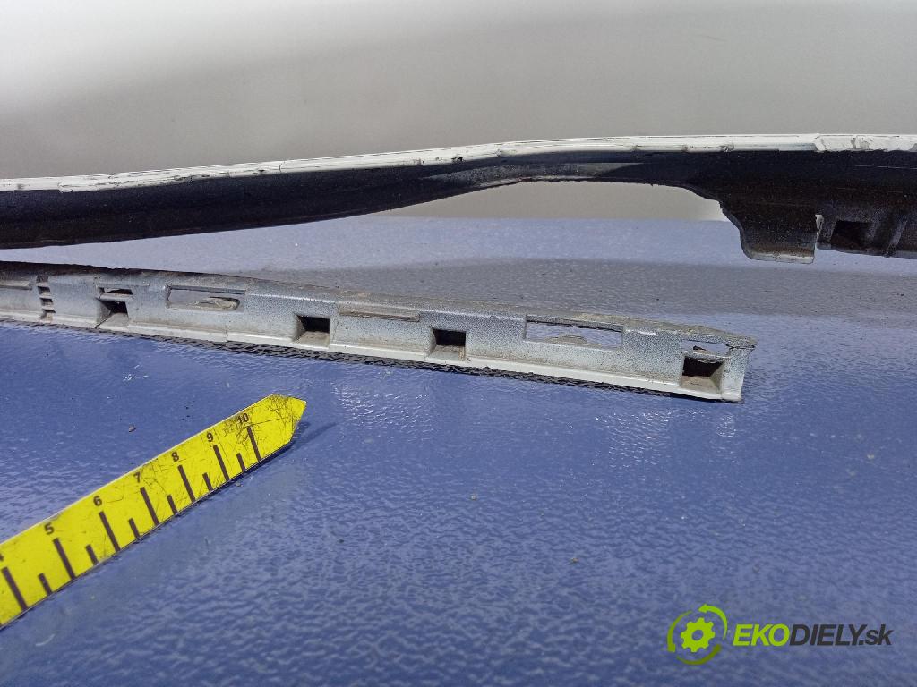Porsche Panamera turbo 2017 nárazník před 