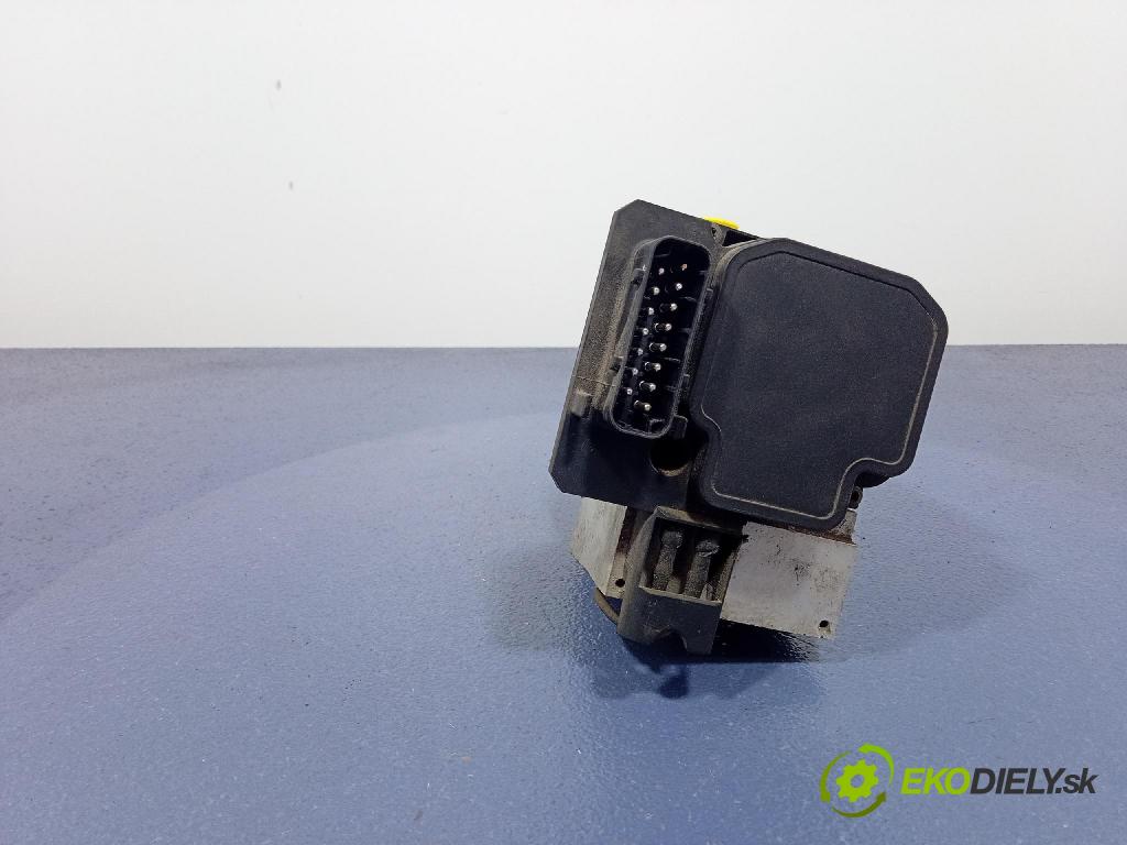 Audi A4 2001 čerpadlo ABS x 8E0614111T