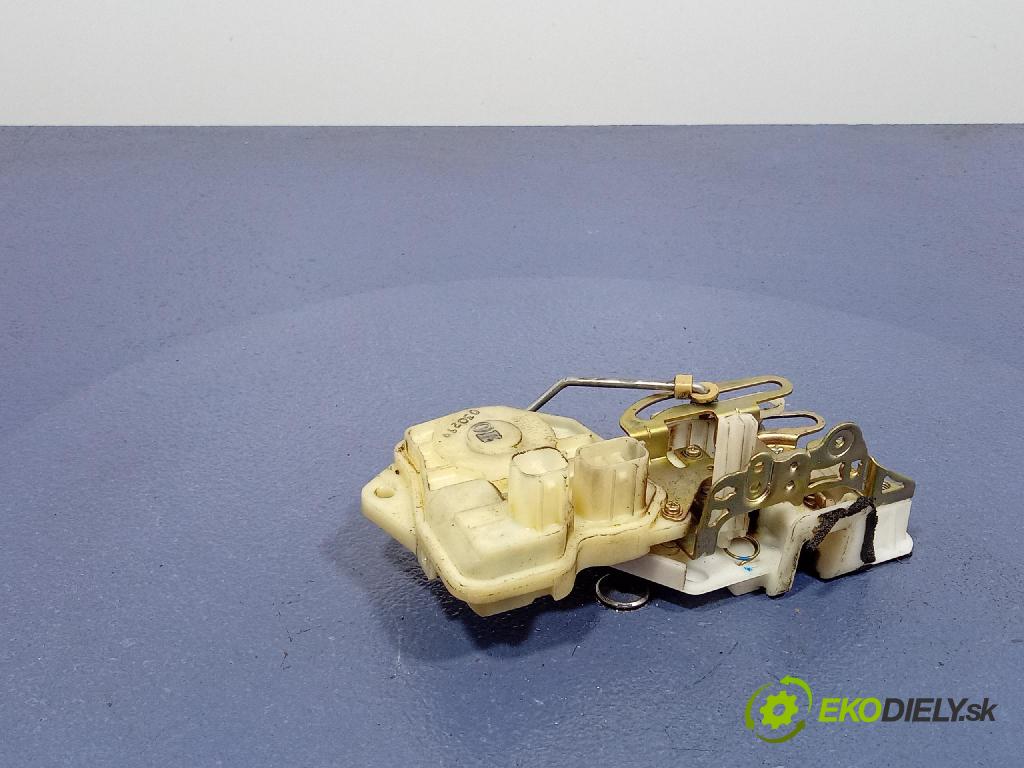 Honda Cr-v 2003 zámek Klapky: kufr