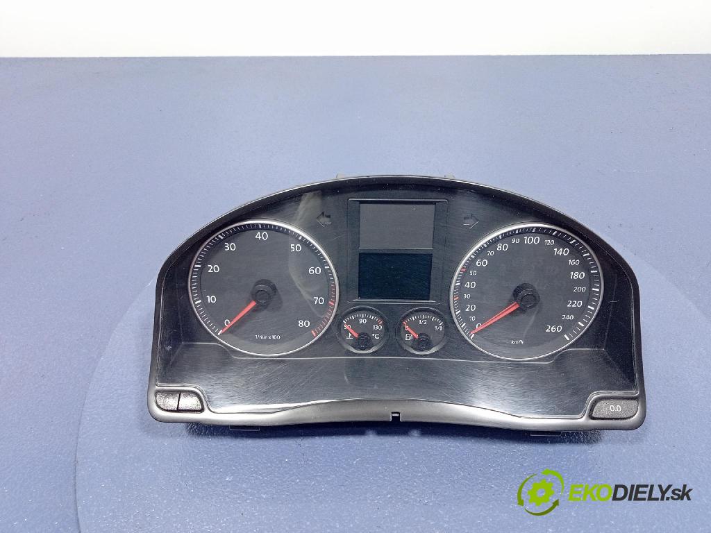 Volkswagen Golf 2006 Přístrojová deska 1K0920863A