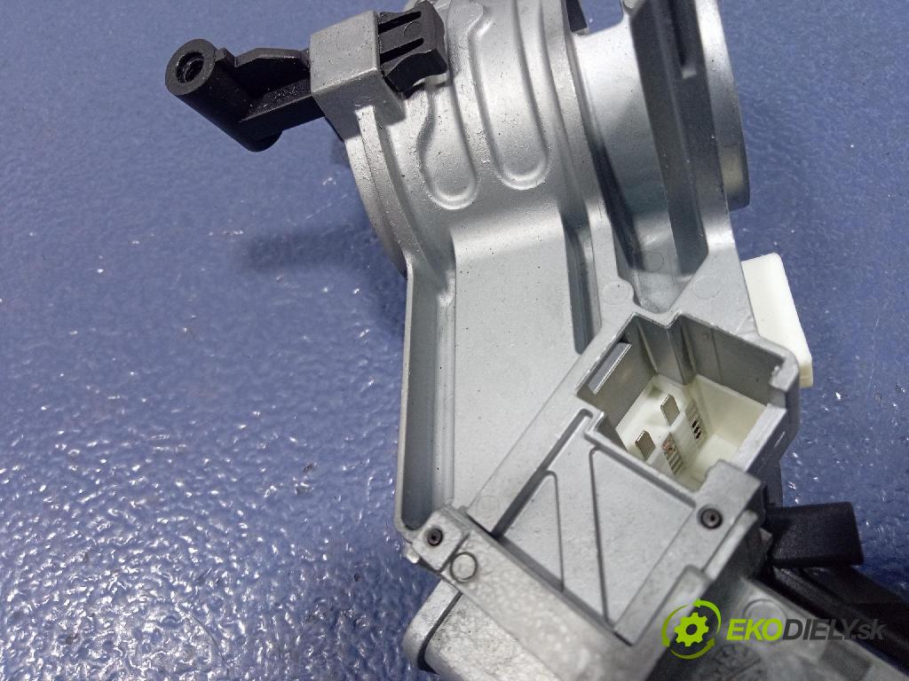 Opel Zafira 2005 Spínač zapaľovania: N0501882