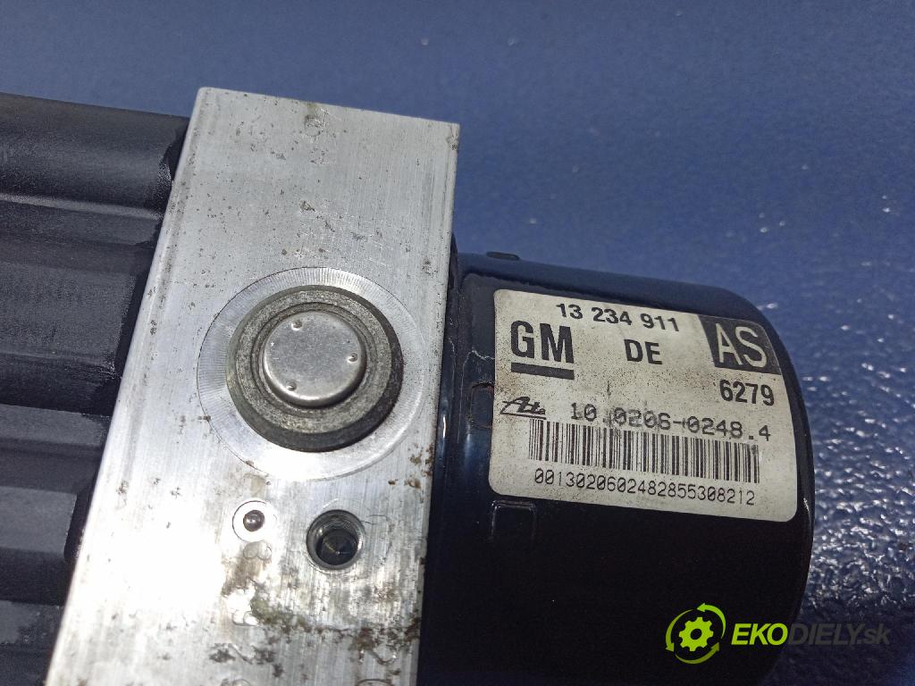 Opel Zafira 2005 čerpadlo ABS x 13234911