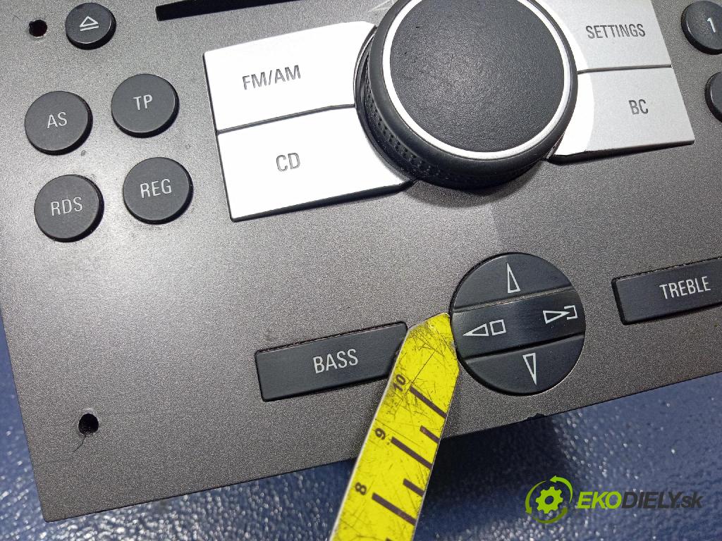 Opel Zafira 2005 Radio I Navigácia: 13190856