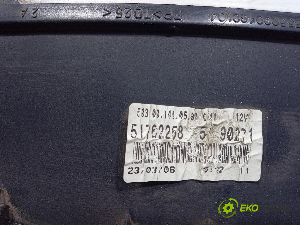 Fiat Doblo 2006 Přístrojová deska 51762258