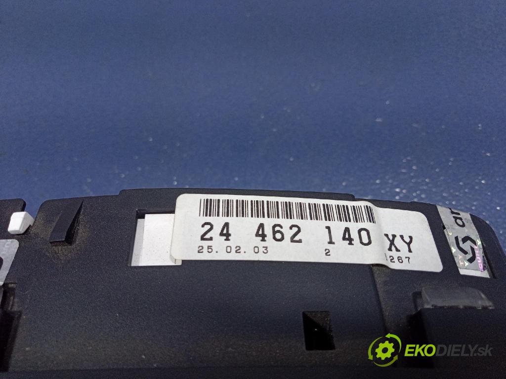 Opel Zafira 2003 Přístrojová deska 24462140