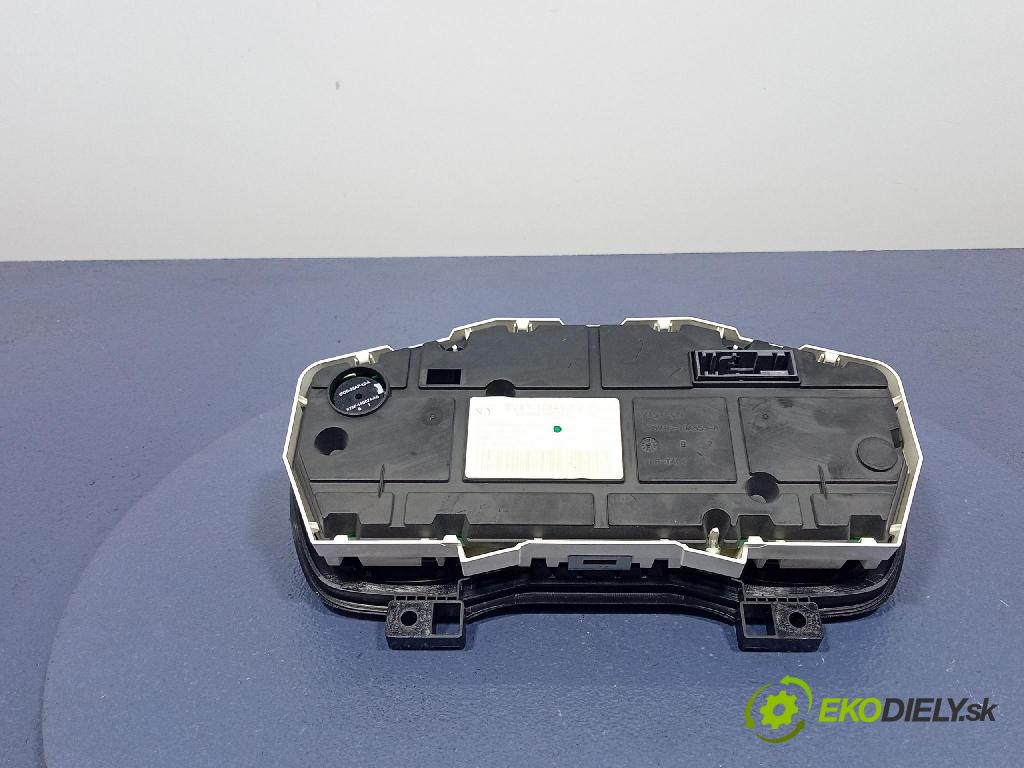 Ford Focus 2009 Přístrojová deska 8V4T-10849-EJ