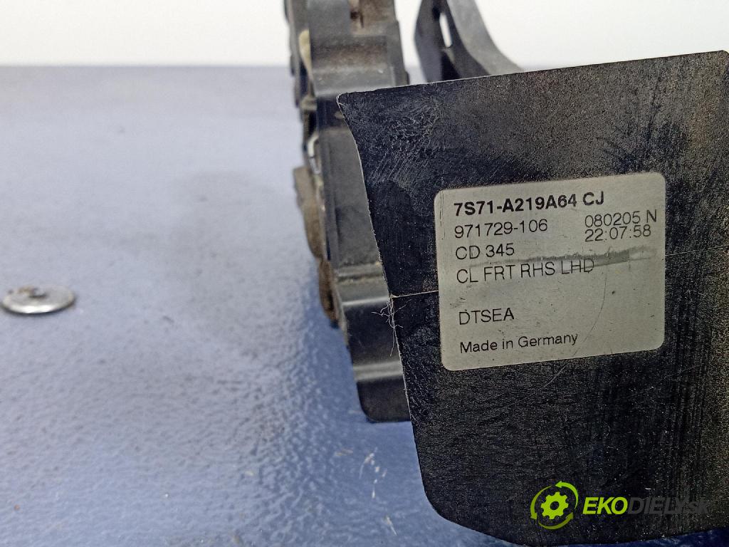 Ford Mondeo 2008 zámek dveře před v pravo: 8M2A-R21812-AA