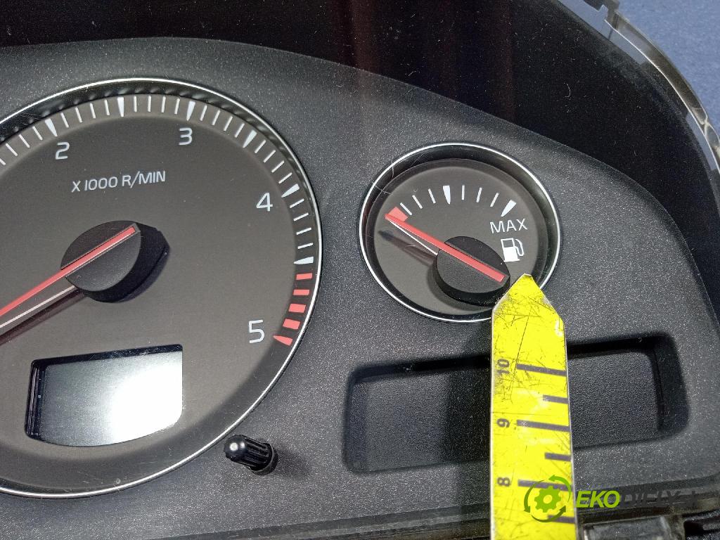 Volvo S60 2003 Přístrojová deska 8673262