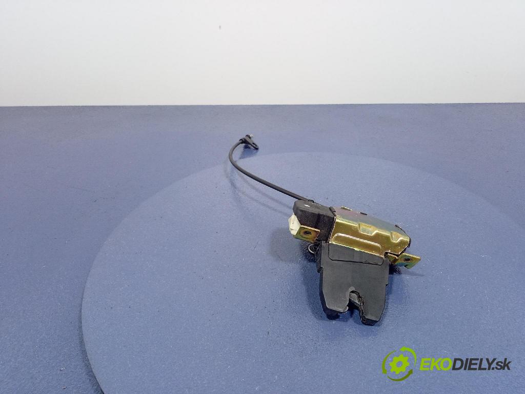 Volvo S60 2003 zámek Klapky: kufr 8652398