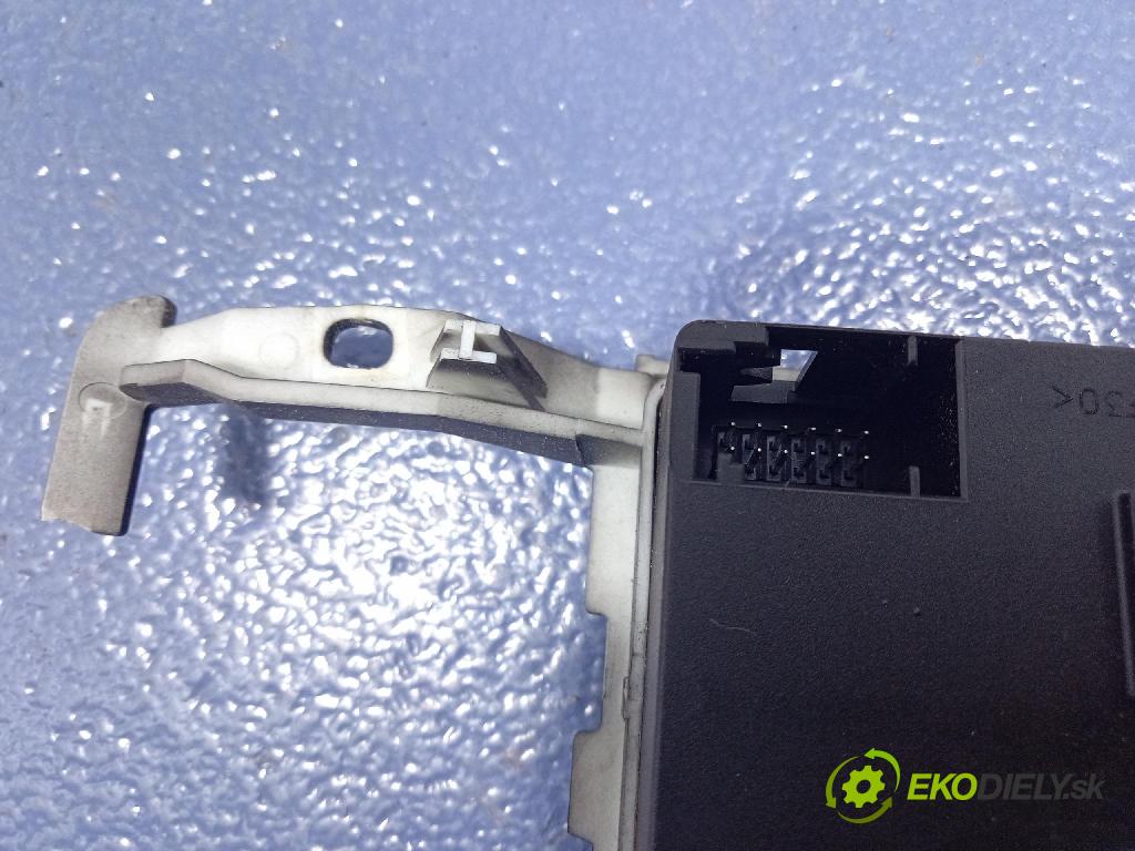 Mercedes-benz Vito 111 cdi 2008 prepínač svetiel A6395450204