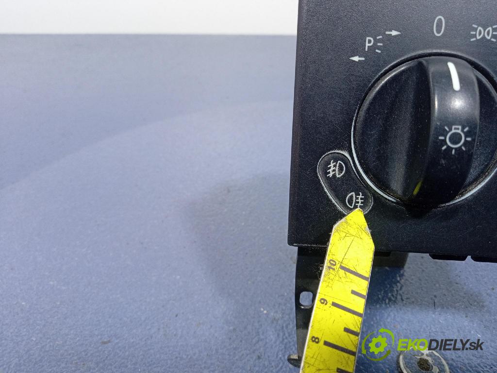 Mercedes-benz Vito 111 cdi 2008 prepínač svetiel A6395450204