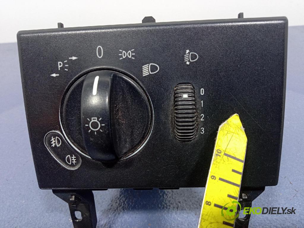 Mercedes-benz Vito 111 cdi 2008 prepínač svetiel A6395450204