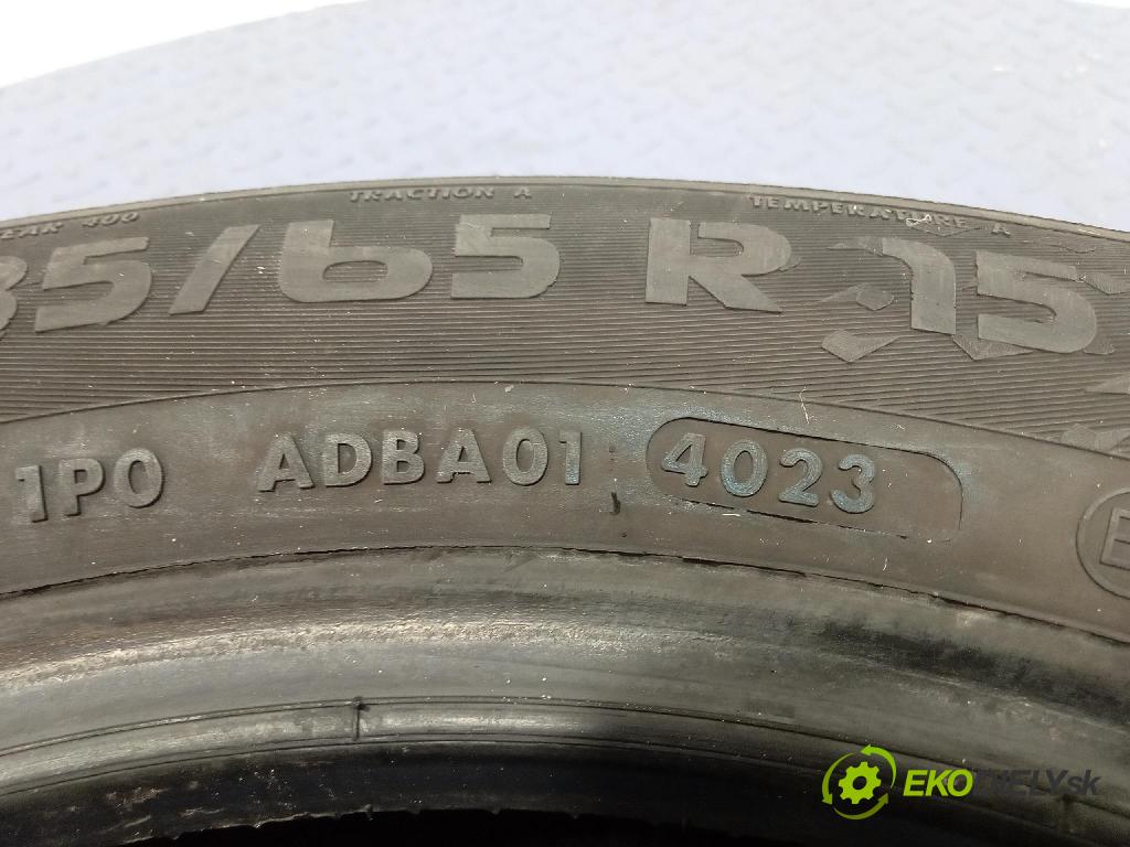 Audi A4 1999 pneumatiky: Víceúrovňové 8714692338359