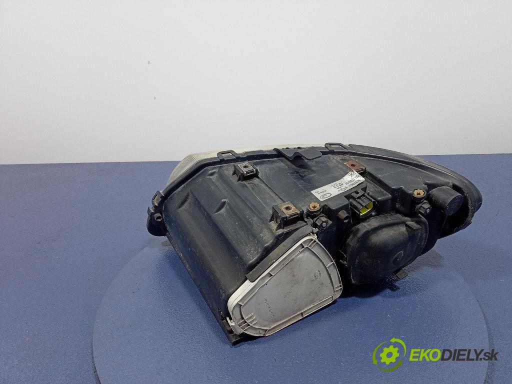 Chrysler Grand voyager 2006 světlo v pravo: 04857830AB