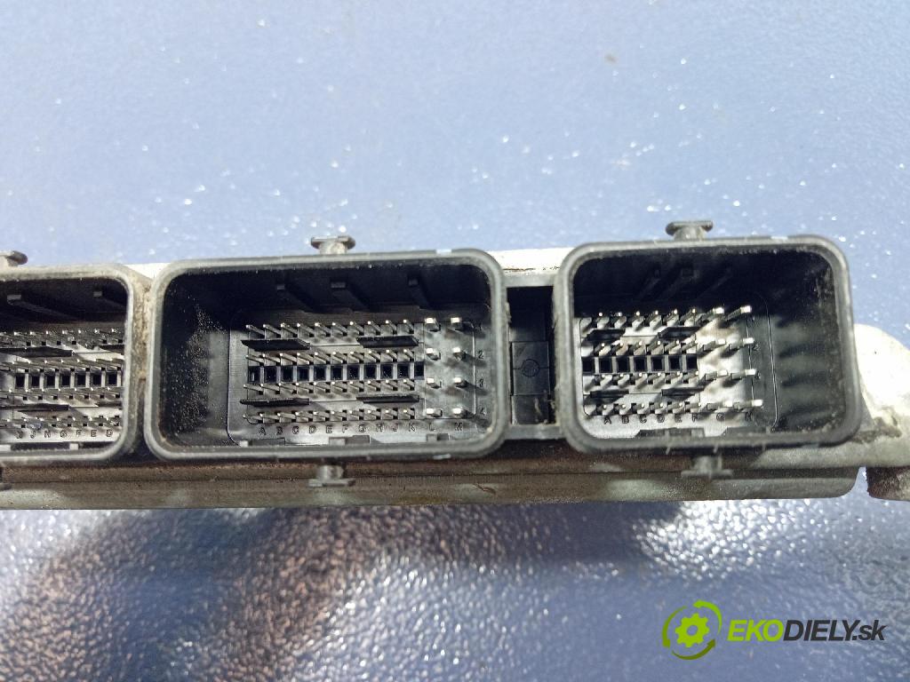 Citroen C8 2007 riadiaca jednotka Motor: 9663384280