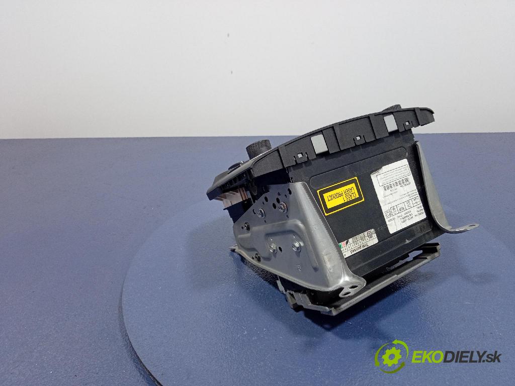 Toyota Avensis 2005 Radio I Navigácia: 86120-05071