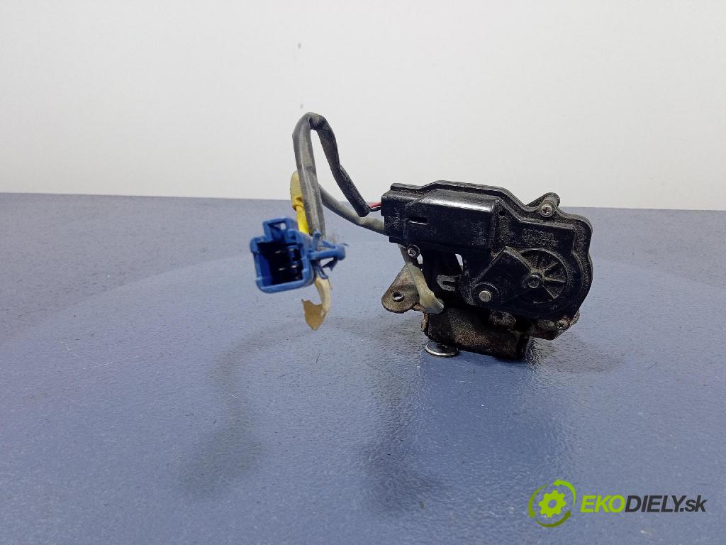 Toyota Avensis 2005 zámek Klapky: kufr