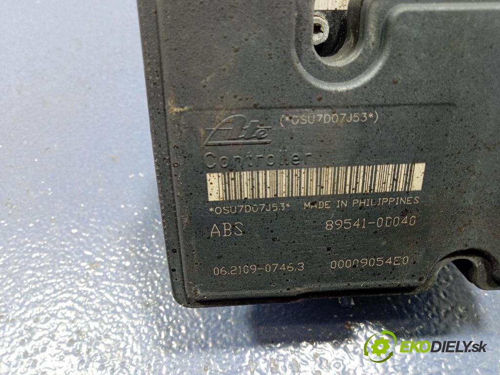 Toyota Yaris 2007 čerpadlo ABS x 44510-0D031