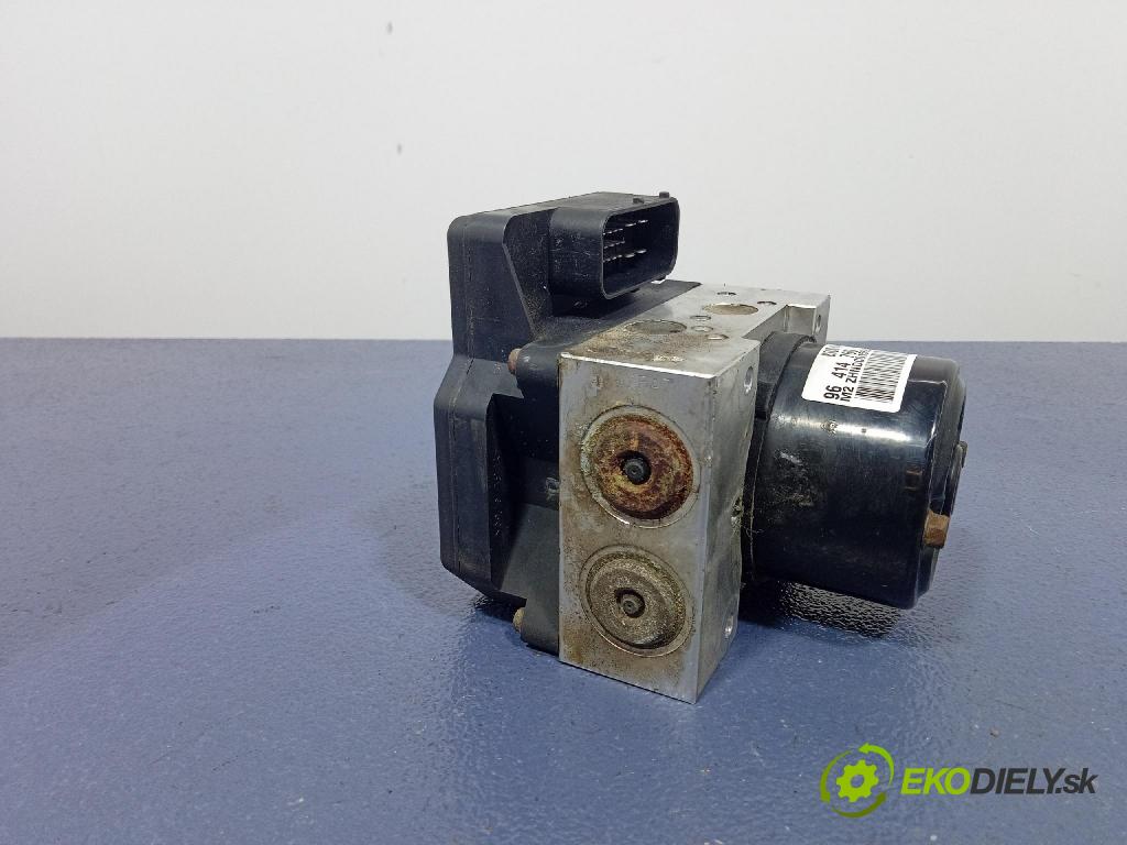 Daewoo Evanda 2005 čerpadlo ABS x 96414760