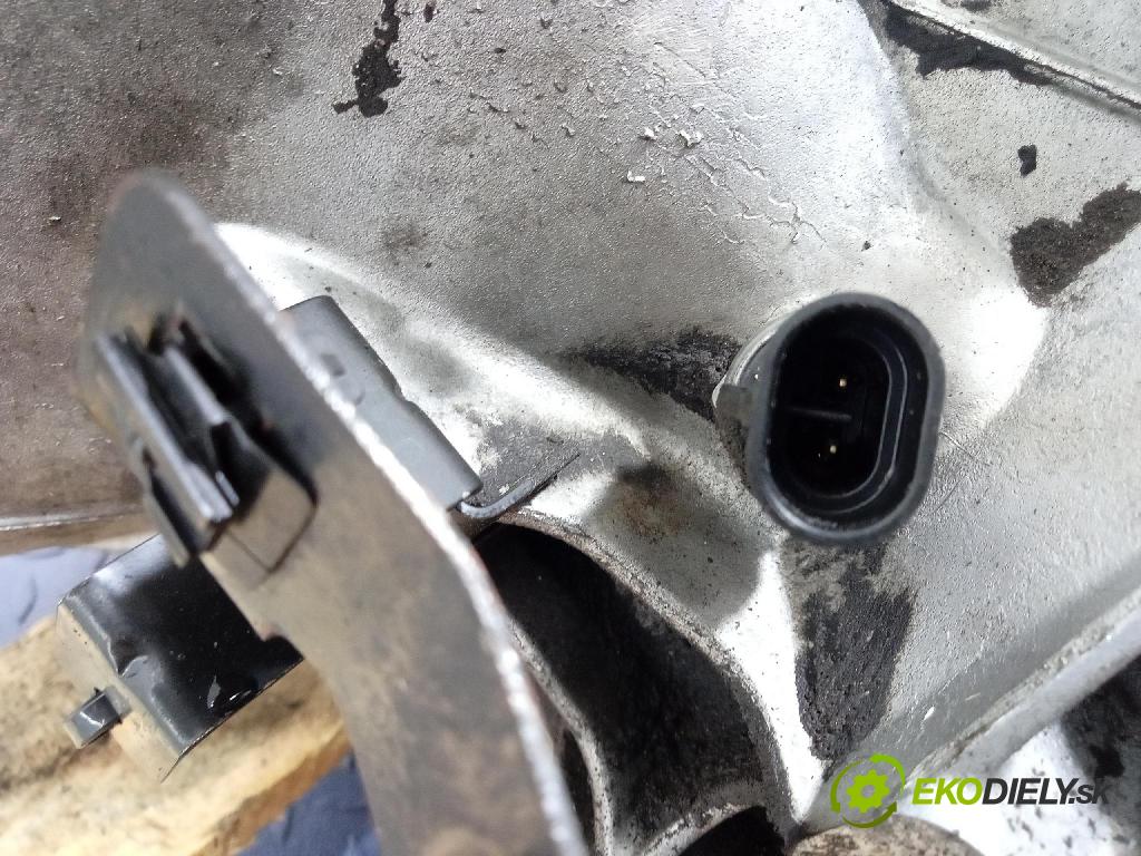 Opel Meriva 2010 prevodovka Manualna Y3W394