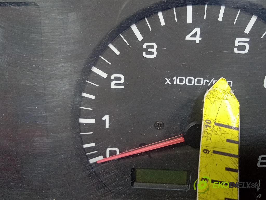Nissan Terrano 1994 Přístrojová deska 2481257G00