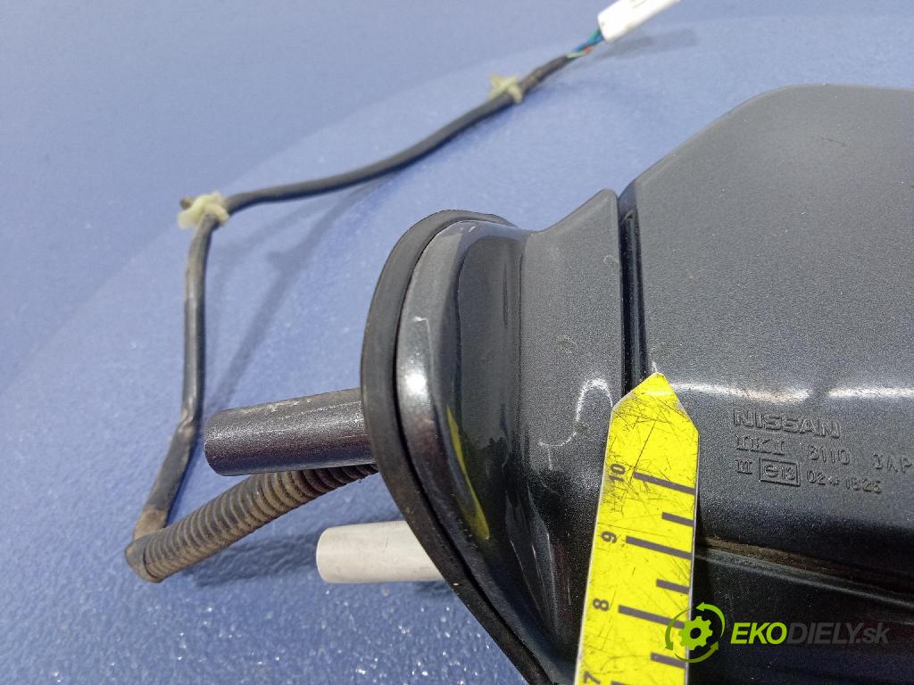 Nissan Terrano 1994 zrkadlo Vľavo: