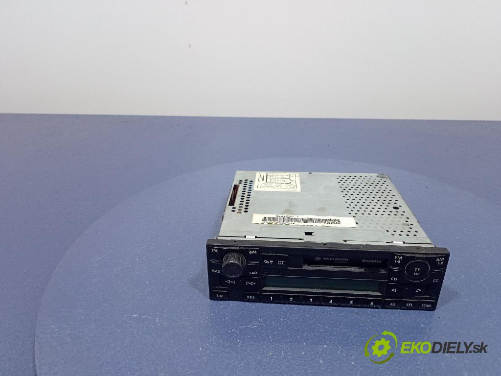 Volkswagen Bora 0 Radio I Navigácia: 6N0035186