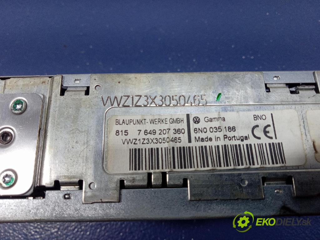 Volkswagen Bora 0 Radio I Navigácia: 6N0035186