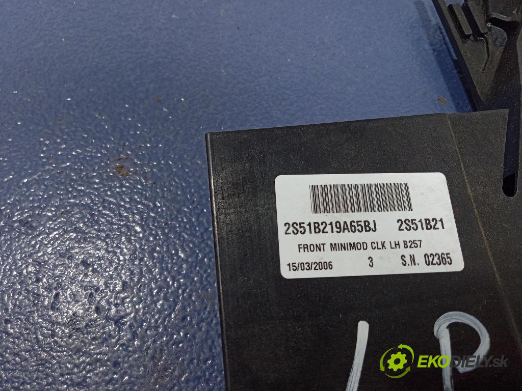 Ford Fiesta 2006 zámek dveře před Levý: 2S51B219A65BJ