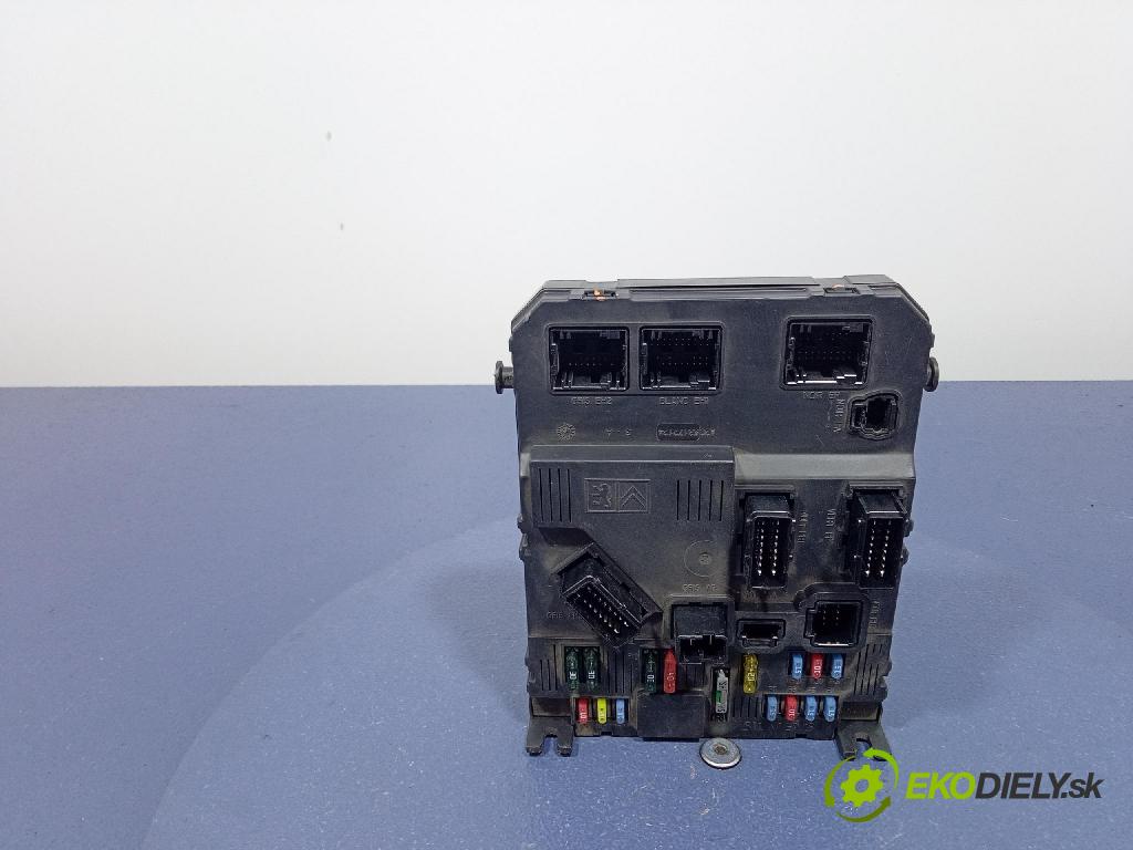 Citroen Berlingo 0 skříňka Pojistky 9657999680