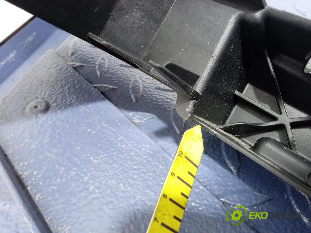 Renault Master 0 výztuha Čelní / stěna Přední 625008971R