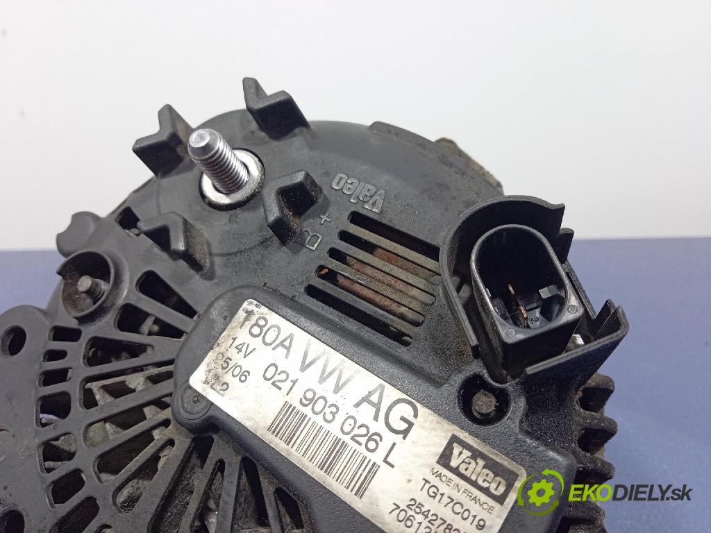 Volkswagen Passat 2006 Alternator 021903026L
