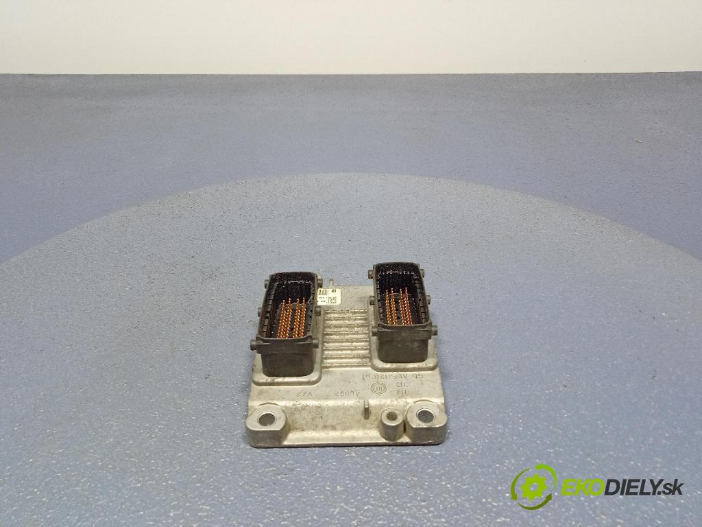 Opel Zafira 2002 riadiaca jednotka Motor: 24461886