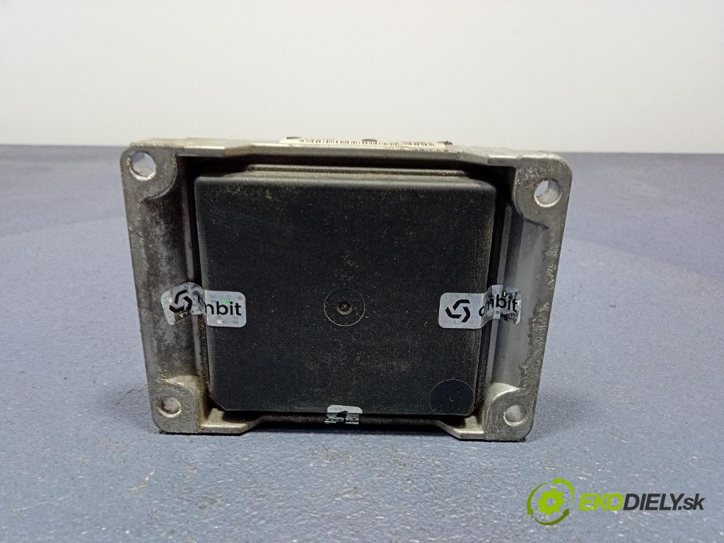 Opel Zafira 2002 riadiaca jednotka Motor: 24461886