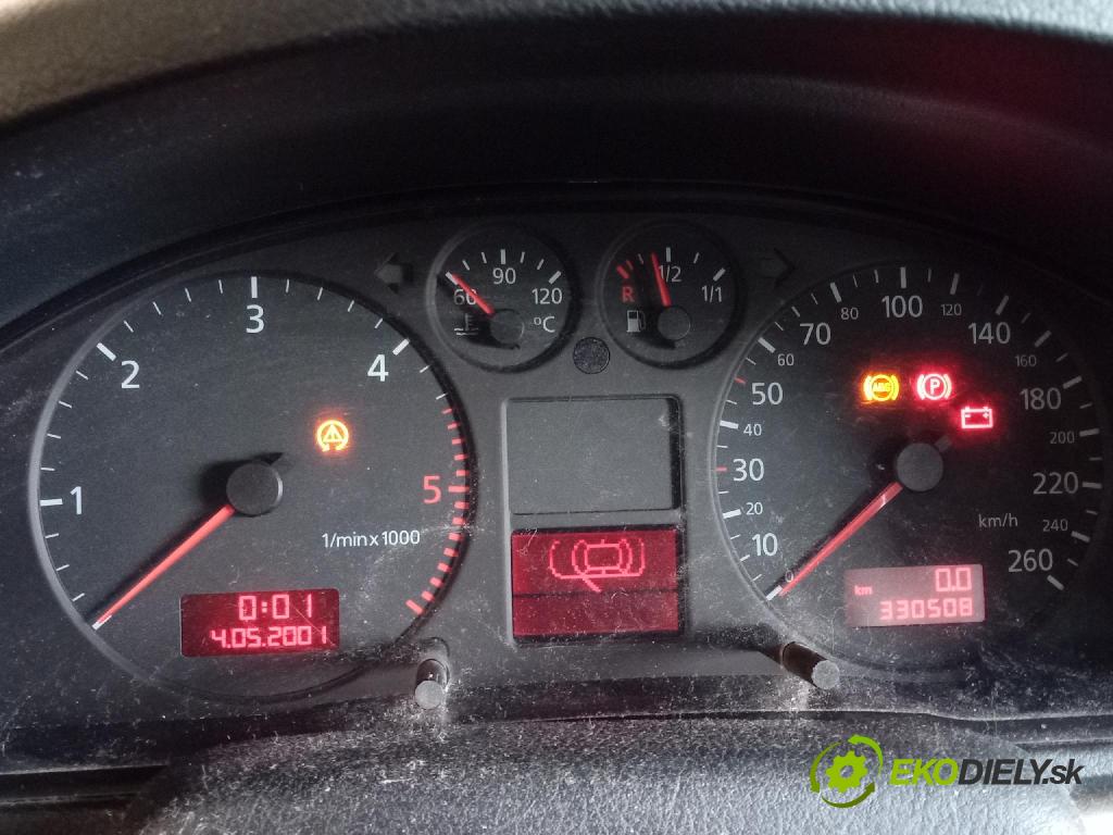 Audi A4 2001 prístrojovka/ budíky 8D0920900M