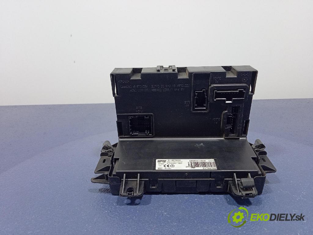 Fiat Panda 2007 skříňka Pojistky 51783782